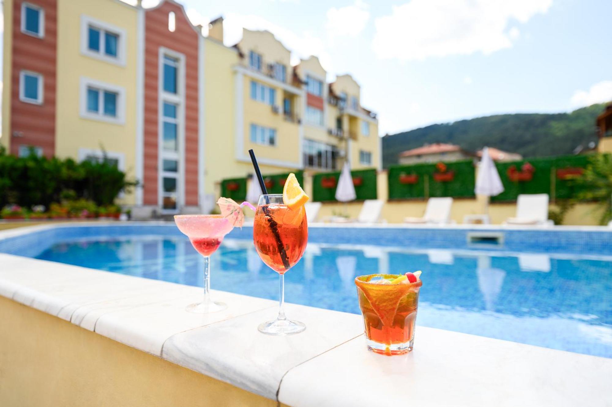Spa Hotel Holiday Велинград Экстерьер фото