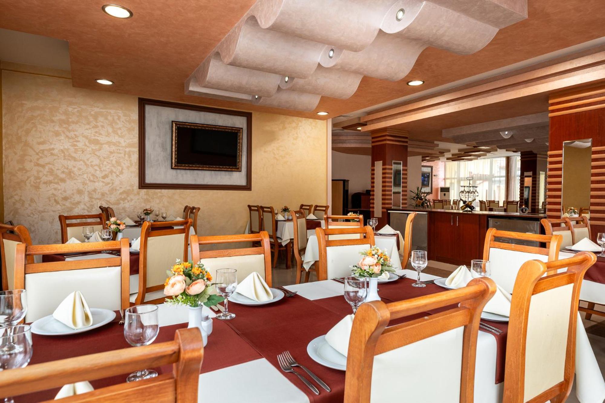 Spa Hotel Holiday Велинград Экстерьер фото