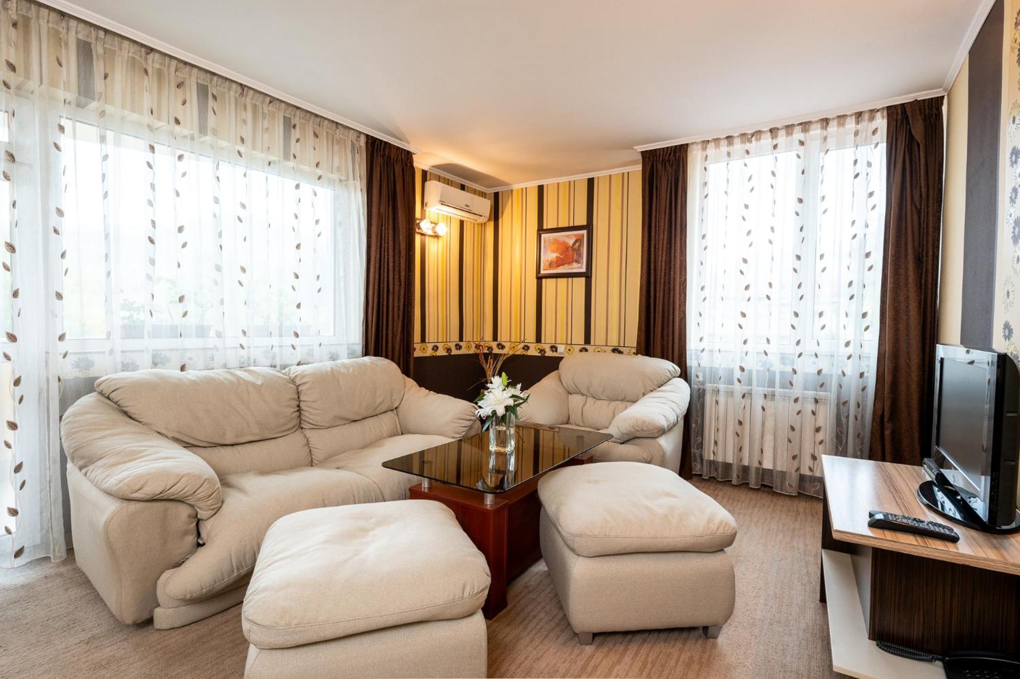 Spa Hotel Holiday Велинград Экстерьер фото