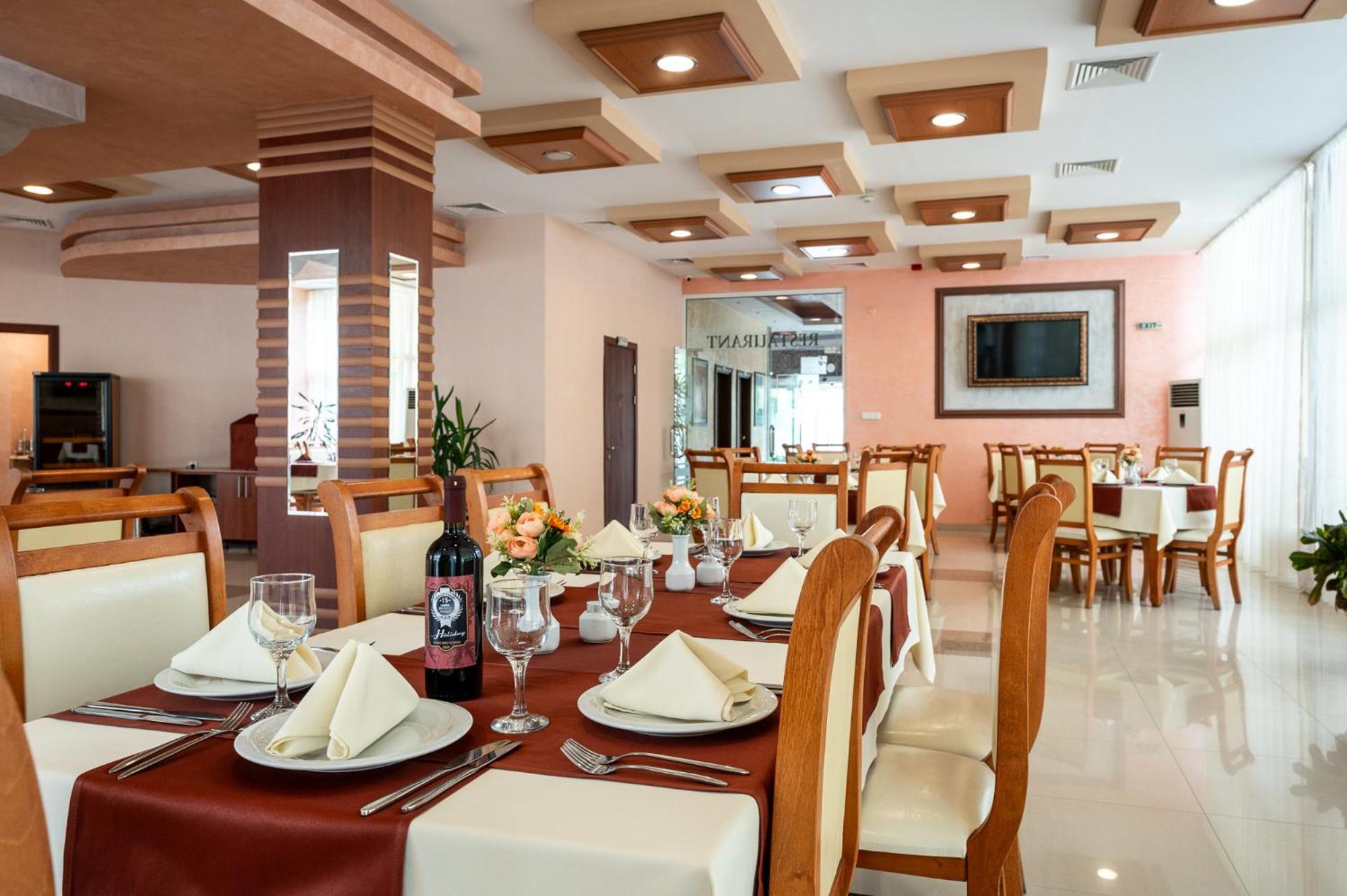 Spa Hotel Holiday Велинград Экстерьер фото